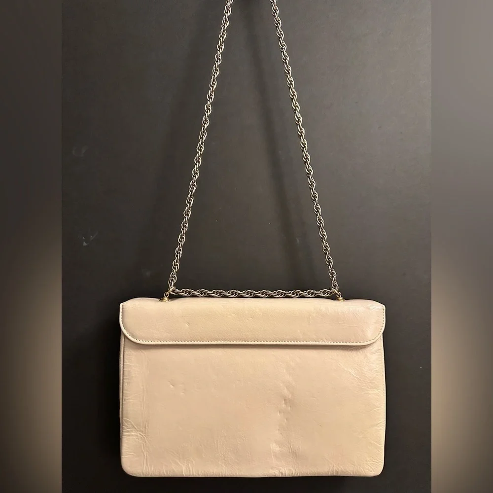 Vintage Coquette New York Leather Crossbody Bag - Picture 5 of 11